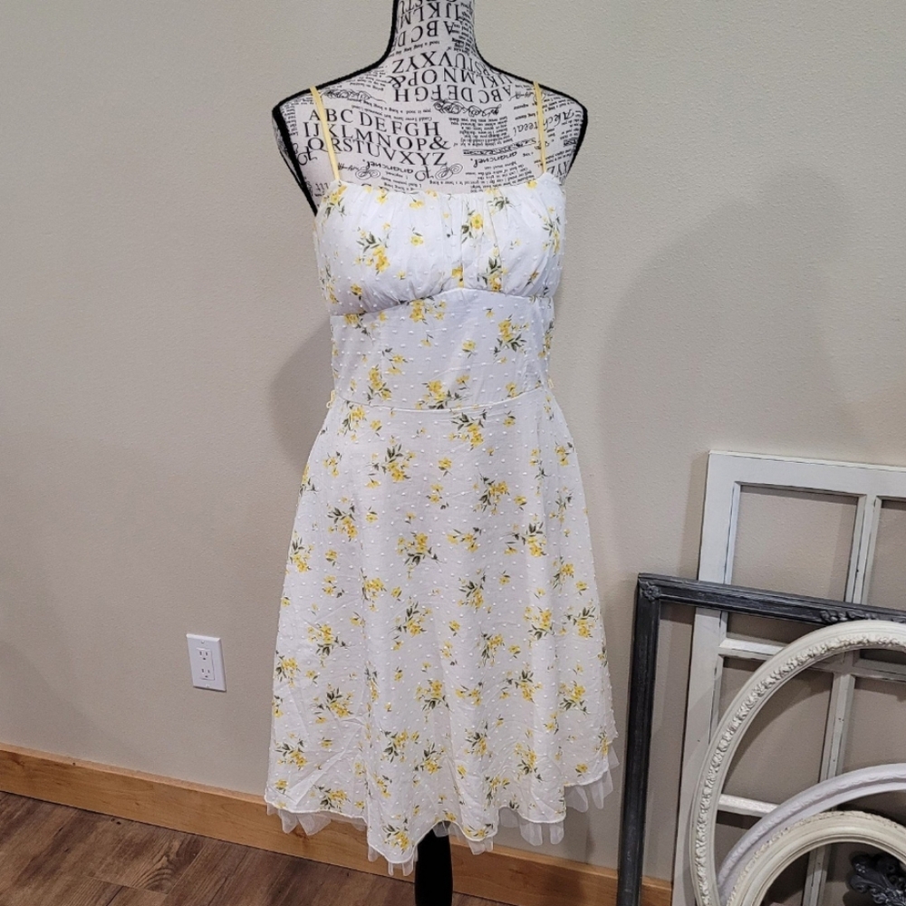 RUBY ROX Juniors SZ 11 white swiss dot w/ yellow floral print fit flare dress. A